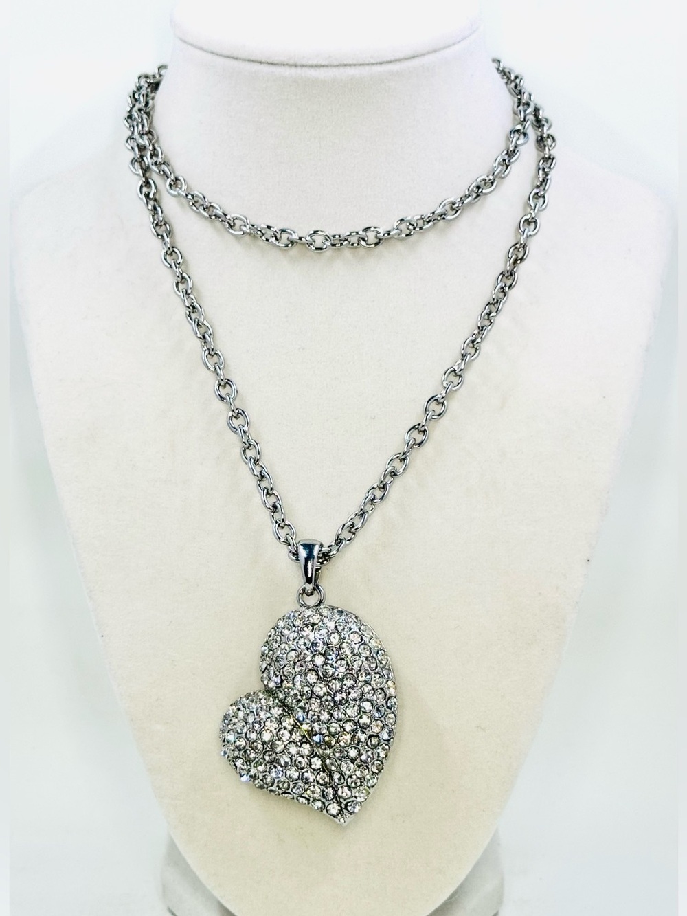 Silver Tone Crystal Rhinestone Puffy Heart Pendant & 28” Chain Necklace